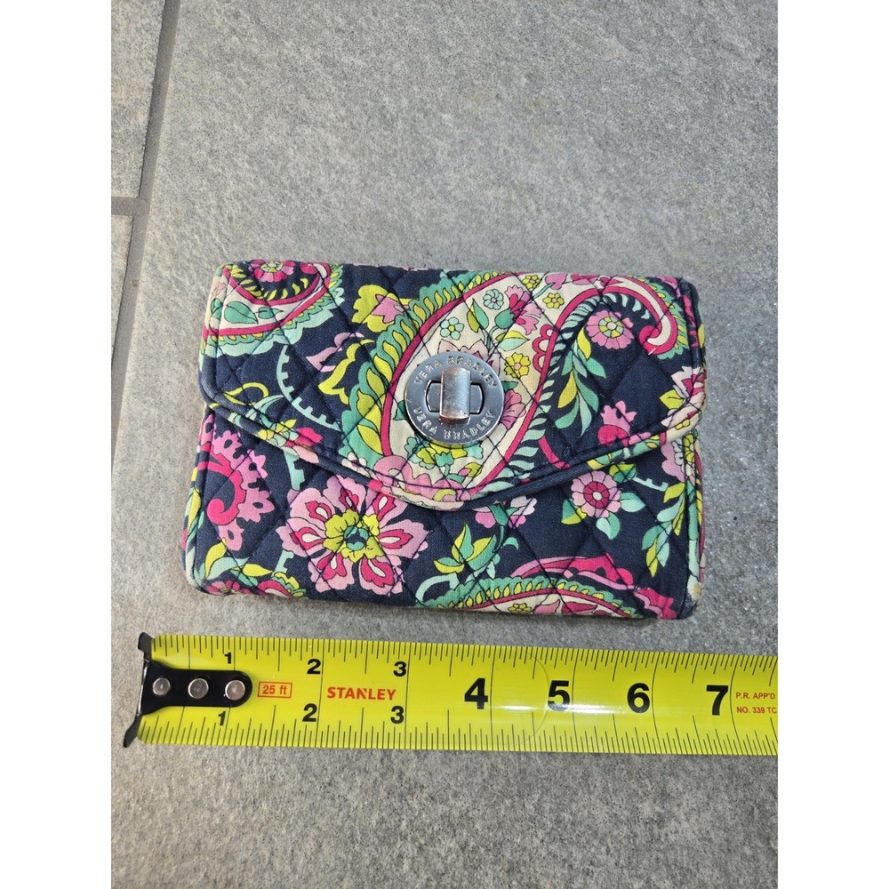 Vera Bradley Quilted Wallet Clutch Floral Turn Lock Cotton Wristlet